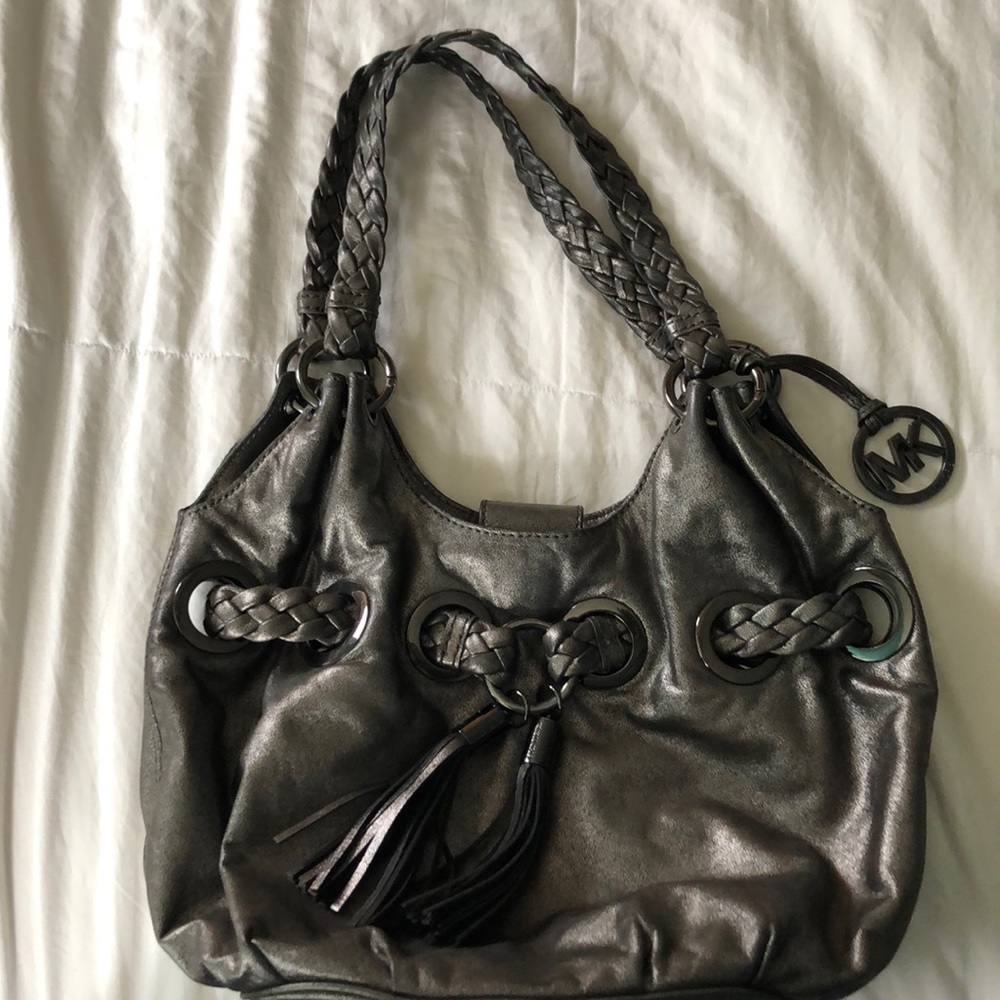 Michael Kors silver bag